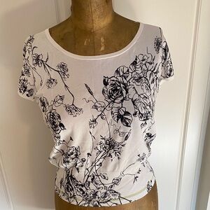 MaxMara White and Black Floral Short Sleeve Top